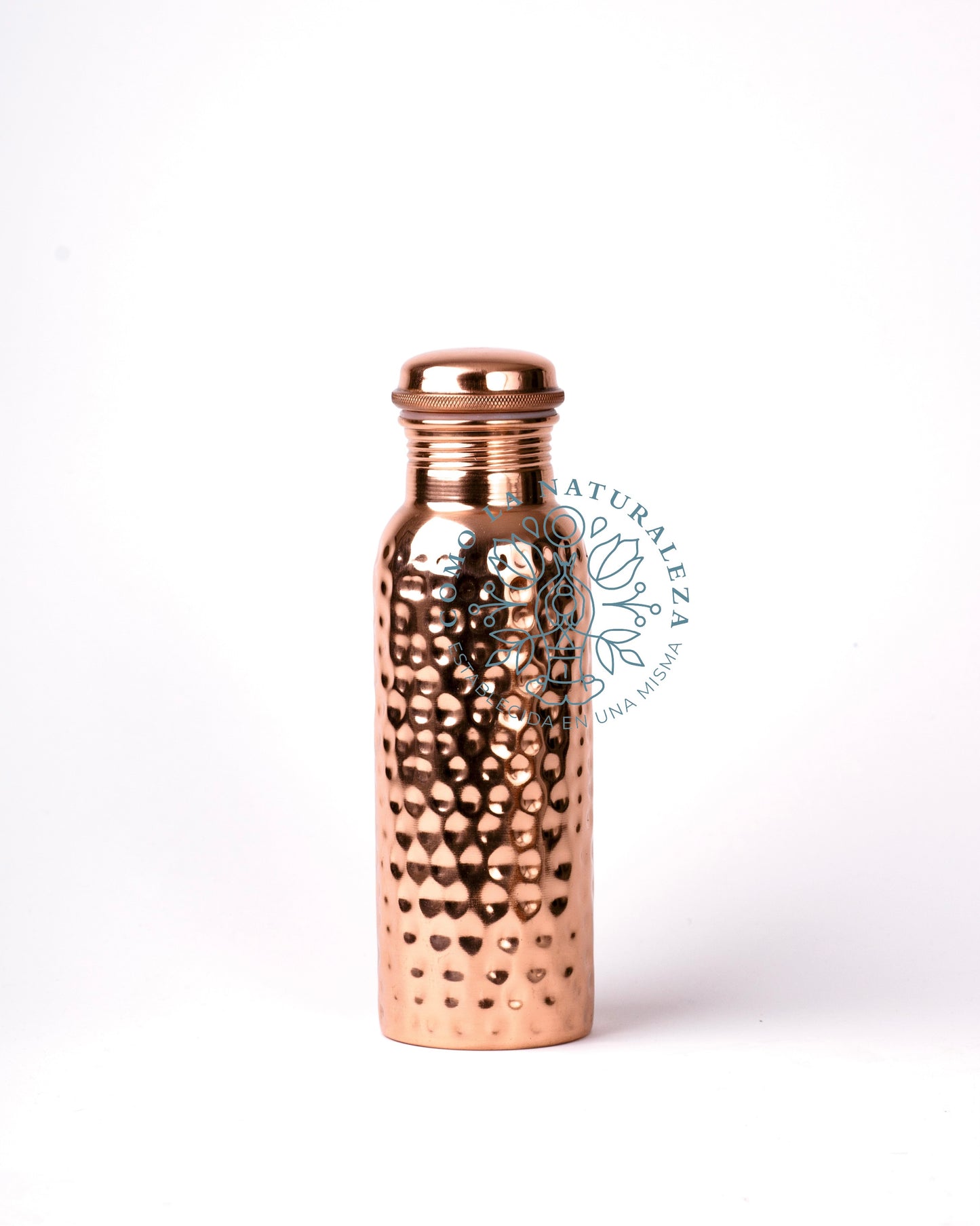 Botella de 700 ml. Modelo “Martillada” acabado brillante 100% COBRE